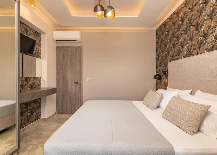 Lazai Villa *