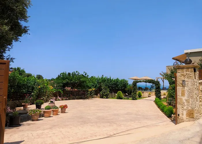 Villa Lazai *