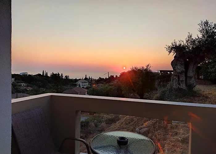 Lazai * Kato Yerakarion