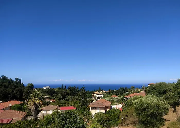 Villa Lazai Kato Yerakarion