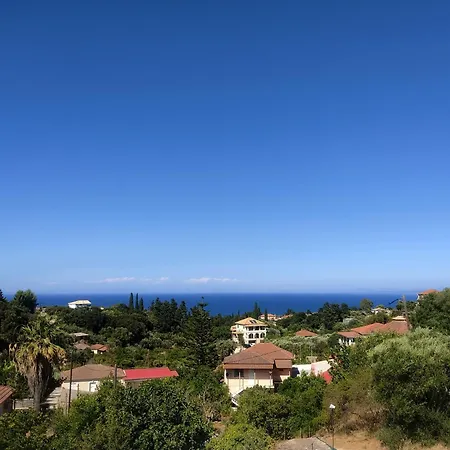 Villa Lazai Kato Yerakarion